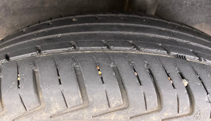 2019 Datsun Redi Go T (O), Petrol, Manual, 35,706 km, Left Rear Tyre Tread