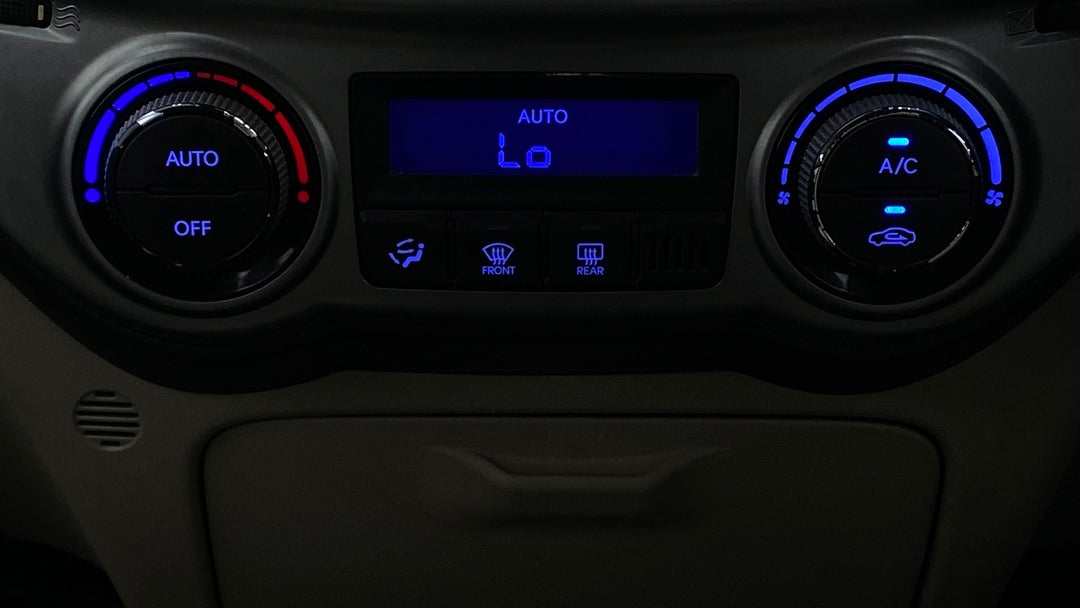 Automatic Climate Control 