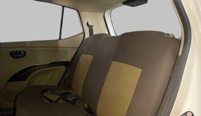2014 Hyundai i10 SPORTZ 1.1 IRDE2, Petrol, Manual, 79,562 km, Right Side Rear Door Cabin