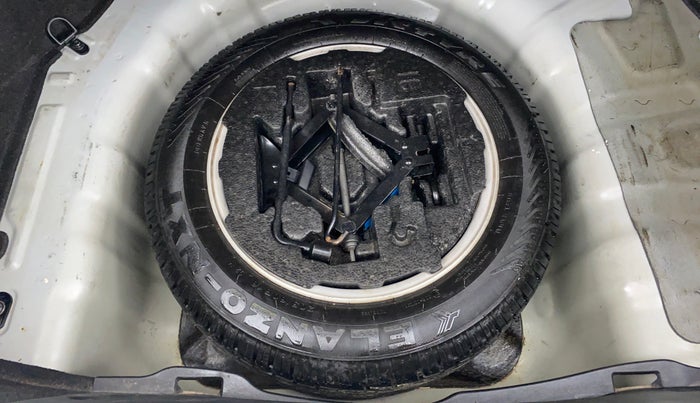 2015 Hyundai New Elantra SX 1.8 MT, Petrol, Manual, 96,832 km, Spare Tyre