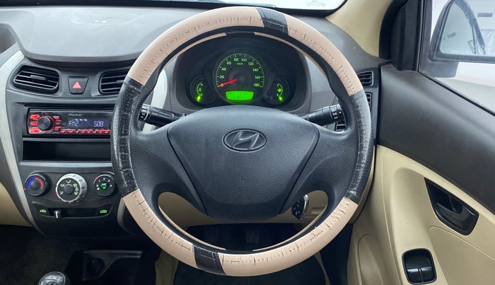 2017 Hyundai Eon ERA PLUS, Petrol, Manual, 53,240 km, Steering Wheel Close Up