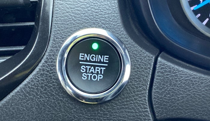 2020 Ford FREESTYLE TITANIUM 1.2 TI-VCT MT, Petrol, Manual, 32,850 km, Keyless Start/ Stop Button