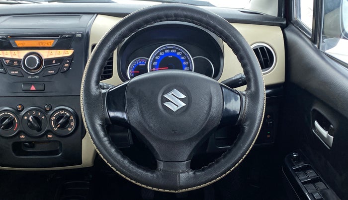 2018 Maruti Wagon R 1.0 VXI, Petrol, Manual, 30,971 km, Steering Wheel Close Up