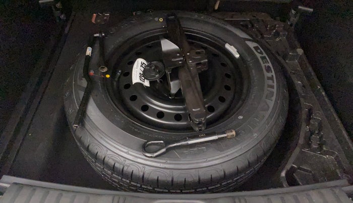 2017 Jeep Compass LONGITUDE 2.0 DIESEL, Diesel, Manual, 49,960 km, Spare Tyre