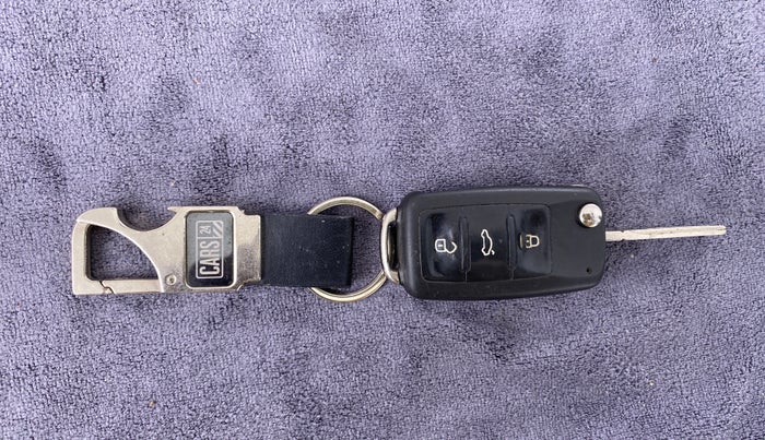 2015 Volkswagen Polo HIGHLINE1.5L DIESEL, Diesel, Manual, 90,513 km, Key Close Up