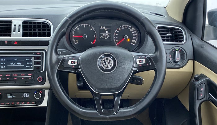 2015 Volkswagen Polo HIGHLINE1.5L DIESEL, Diesel, Manual, 90,513 km, Steering Wheel Close Up