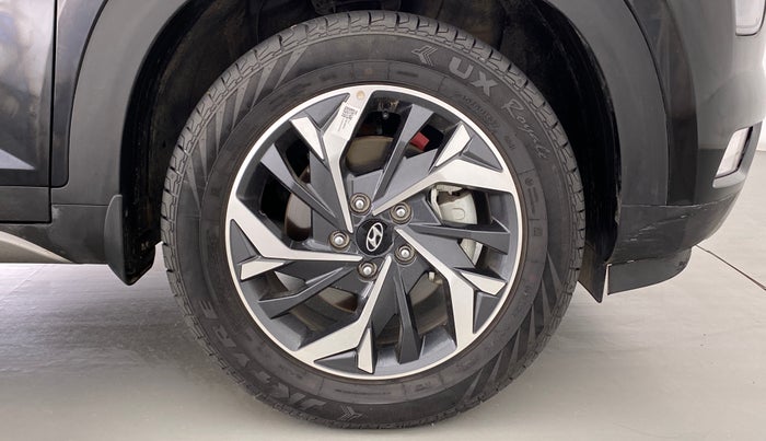 2022 Hyundai Creta SX MT, Diesel, Manual, 7,712 km, Right Front Wheel