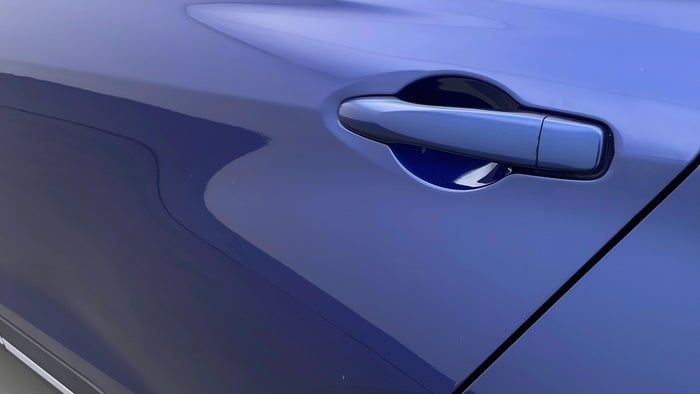 NISSAN KICKS-Door Exterior LHS Rear Scratch