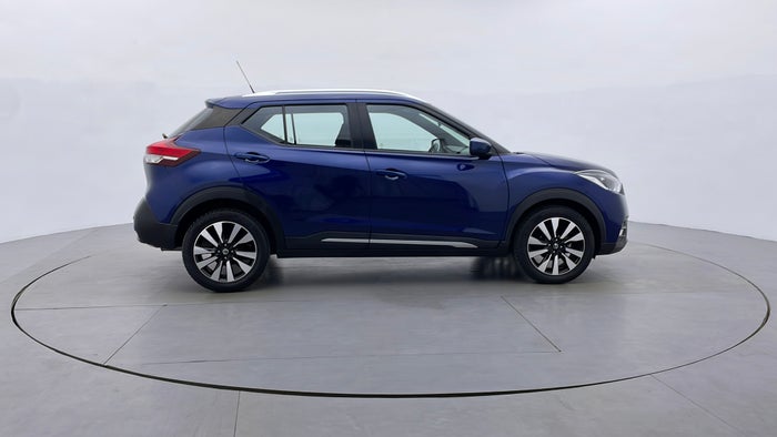NISSAN KICKS-Right Side View