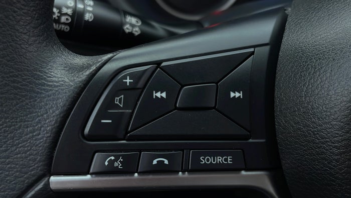 NISSAN KICKS-Drivers Control