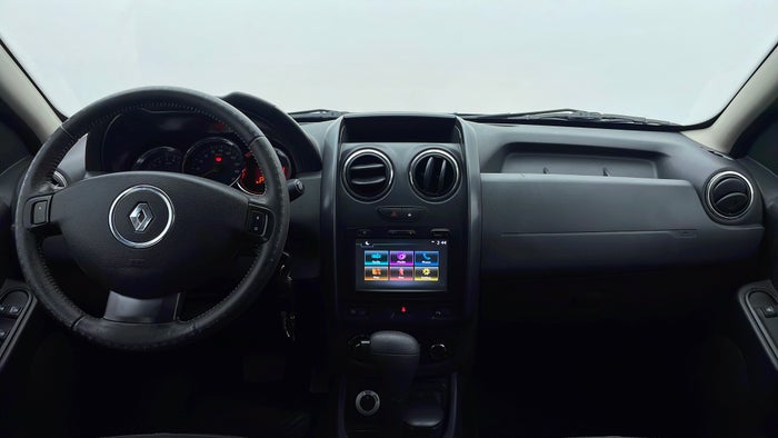RENAULT DUSTER-Dashboard View