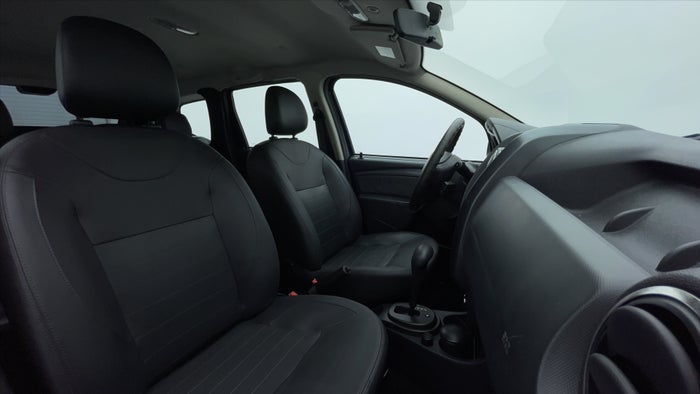 RENAULT DUSTER-Right Side Front Door Cabin View