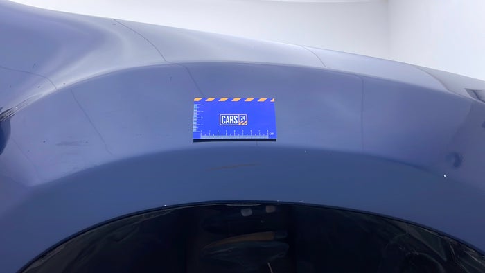 RENAULT DUSTER-Fender RHS Scratch