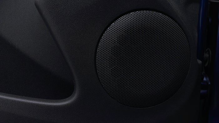 RENAULT DUSTER-Speakers