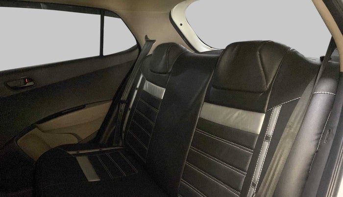 2019 Hyundai Grand i10 MAGNA 1.2 VTVT, Petrol, Manual, 42,773 km, Right Side Rear Door Cabin