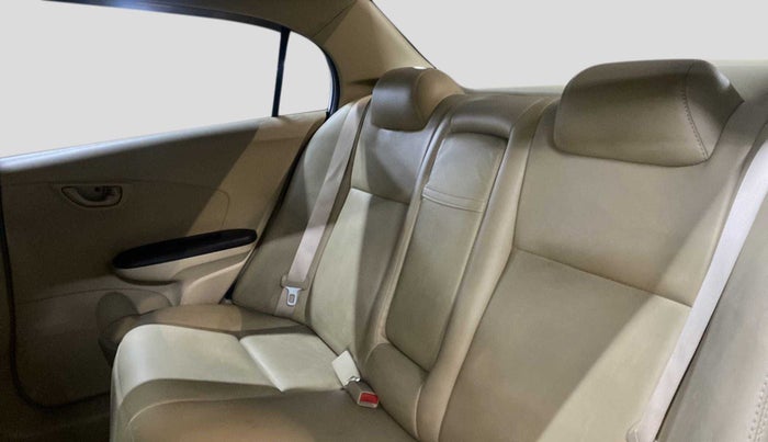 2015 Honda Amaze 1.5 SMT I DTEC, Diesel, Manual, 46,156 km, Right Side Rear Door Cabin