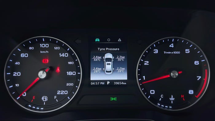 MG 5-Odometer View