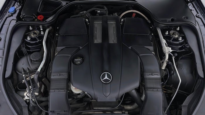 MERCEDES BENZ SL 400-Engine Bonet View