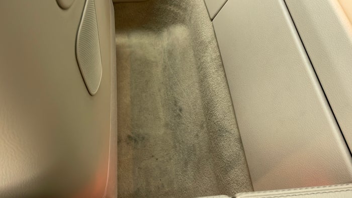 MERCEDES BENZ SL 400-Flooring 2nd Row RHS Stain