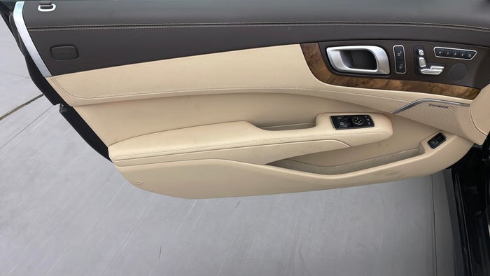 MERCEDES BENZ SL 400-Driver Side Door Panels Controls