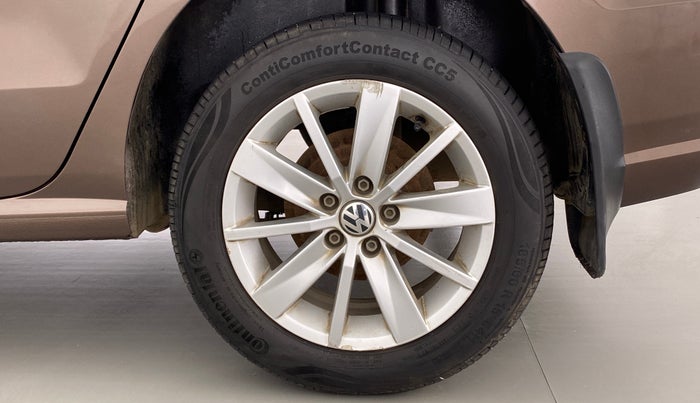 2017 Volkswagen Ameo HIGHLINE  PLUS 1.2, Petrol, Manual, 52,976 km, Left Rear Wheel