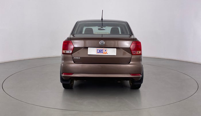 2017 Volkswagen Ameo HIGHLINE  PLUS 1.2, Petrol, Manual, 52,976 km, Back/Rear