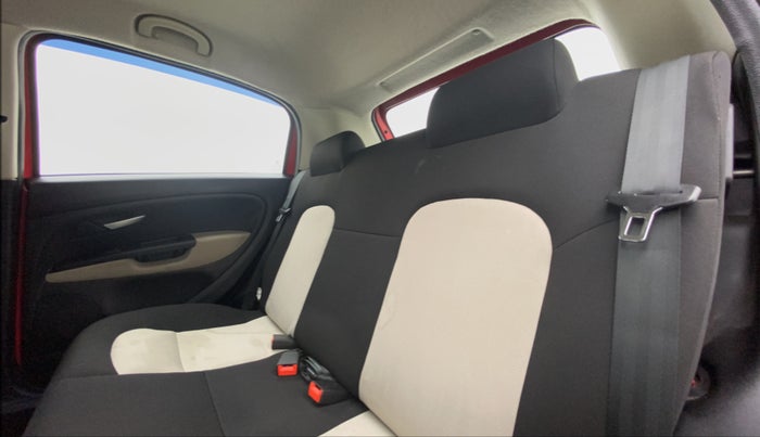 2018 Fiat URBAN CROSS EMOTION MULTIJET 1.3, Diesel, Manual, 36,952 km, Right Side Rear Door Cabin