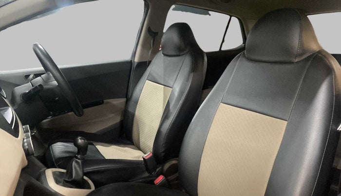 2018 Hyundai Grand i10 MAGNA 1.2 VTVT, CNG, Manual, 54,884 km, Right Side Front Door Cabin