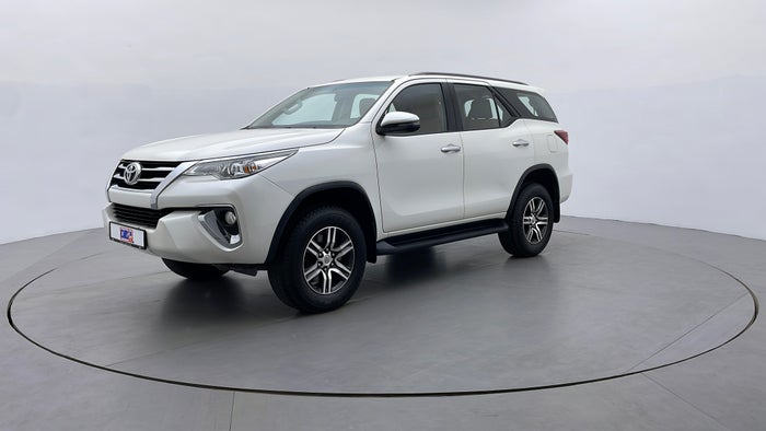 TOYOTA FORTUNER-Left Front Diagonal (45- Degree) View