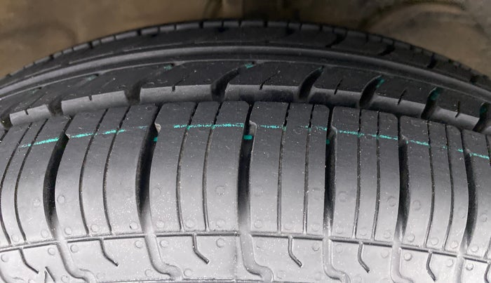2018 Maruti Dzire VDI AMT, Diesel, Automatic, 59,369 km, Right Front Tyre Tread