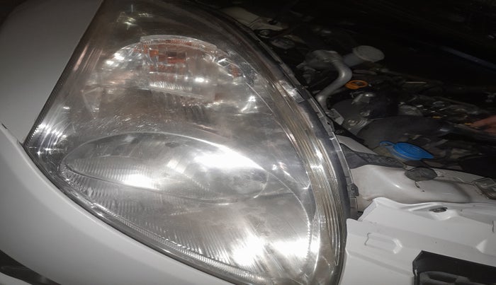 2012 Maruti Swift VDI, Diesel, Manual, 98,628 km, Right headlight - Faded