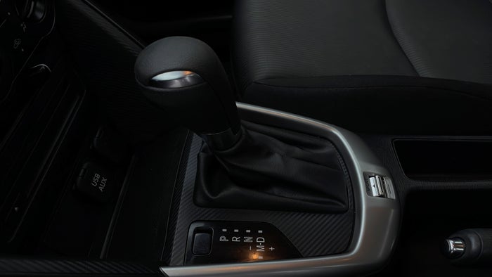 MAZDA CX 3-Gear Lever