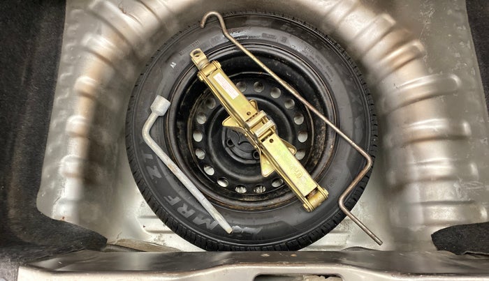 2016 Datsun Go T, Petrol, Manual, 68,790 km, Spare Tyre