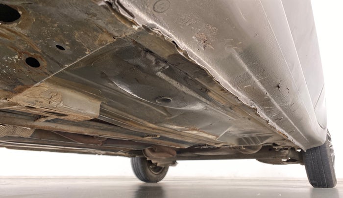 2016 Datsun Go T, Petrol, Manual, 68,790 km, Right Side Underbody