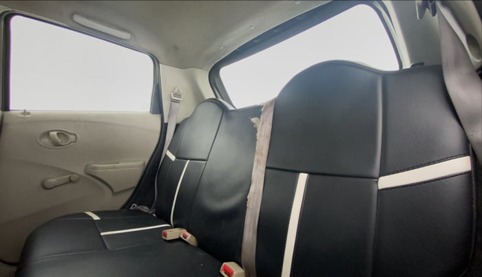 2016 Datsun Go T, Petrol, Manual, 68,790 km, Right Side Rear Door Cabin