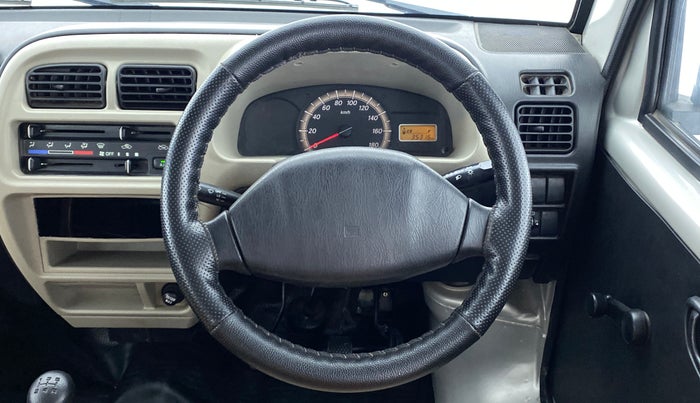 2018 Maruti Eeco 5 STR WITH AC PLUSHTR, Petrol, Manual, 35,368 km, Steering Wheel Close Up