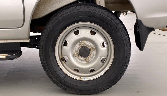 2018 Maruti Eeco 5 STR WITH AC PLUSHTR, Petrol, Manual, 35,368 km, Left Rear Wheel