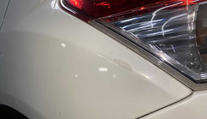 2016 Honda Brio 1.2 VX AT I VTEC, Petrol, Automatic, 35,884 km, Left quarter panel - Minor scratches