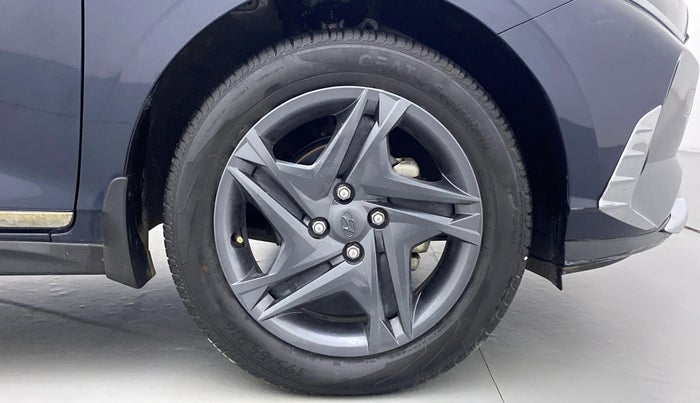 2021 Hyundai NEW I20 SPORTZ 1.5 MT, Diesel, Manual, 13,798 km, Right Front Wheel
