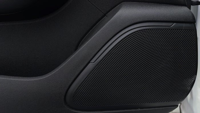 RENAULT TALISMAN-Speakers