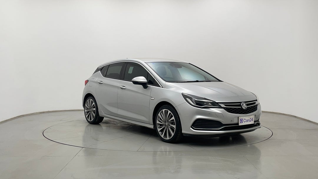 Right Front Diagonal (45- Degree) View