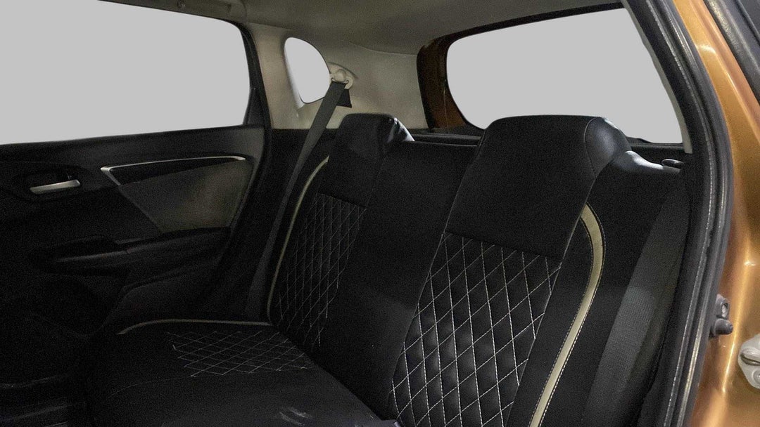 Right Side Rear Door Cabin