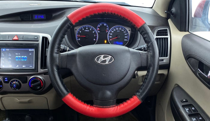 2012 Hyundai i20 MAGNA 1.2 VTVT, Petrol, Manual, 72,193 km, Steering Wheel Close Up