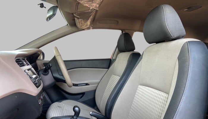 2019 Hyundai Elite i20 1.2 MAGNA PLUS VTVT, Petrol, Manual, 18,825 km, Right Side Front Door Cabin