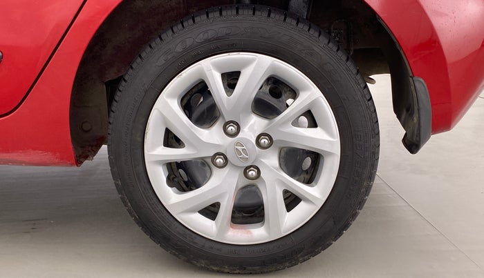 2019 Hyundai Grand i10 SPORTZ 1.2 KAPPA VTVT, Petrol, Manual, 25,143 km, Left Rear Wheel