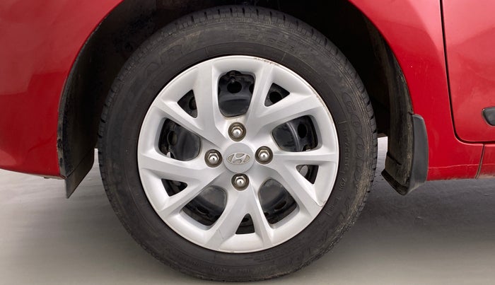2019 Hyundai Grand i10 SPORTZ 1.2 KAPPA VTVT, Petrol, Manual, 25,143 km, Left Front Wheel