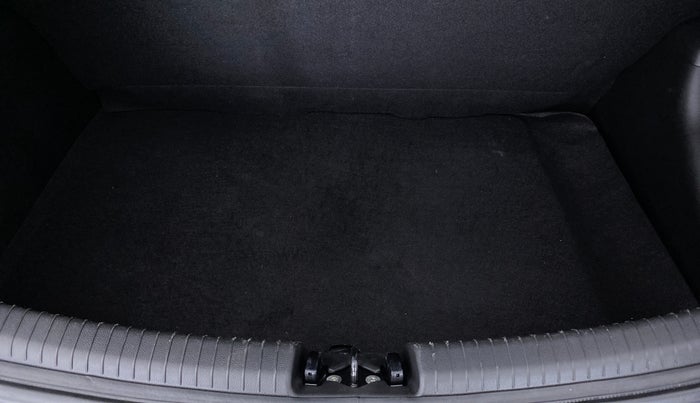 2019 Hyundai Grand i10 SPORTZ 1.2 KAPPA VTVT, Petrol, Manual, 25,143 km, Boot Inside