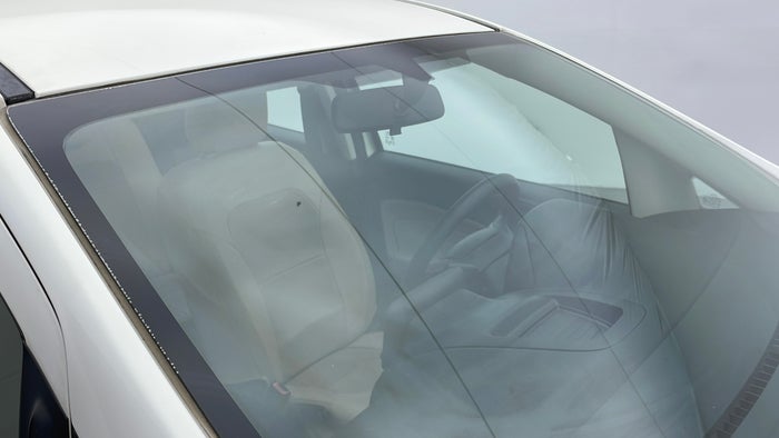 FORD ECOSPORT-Windshield Front Air Bubbles