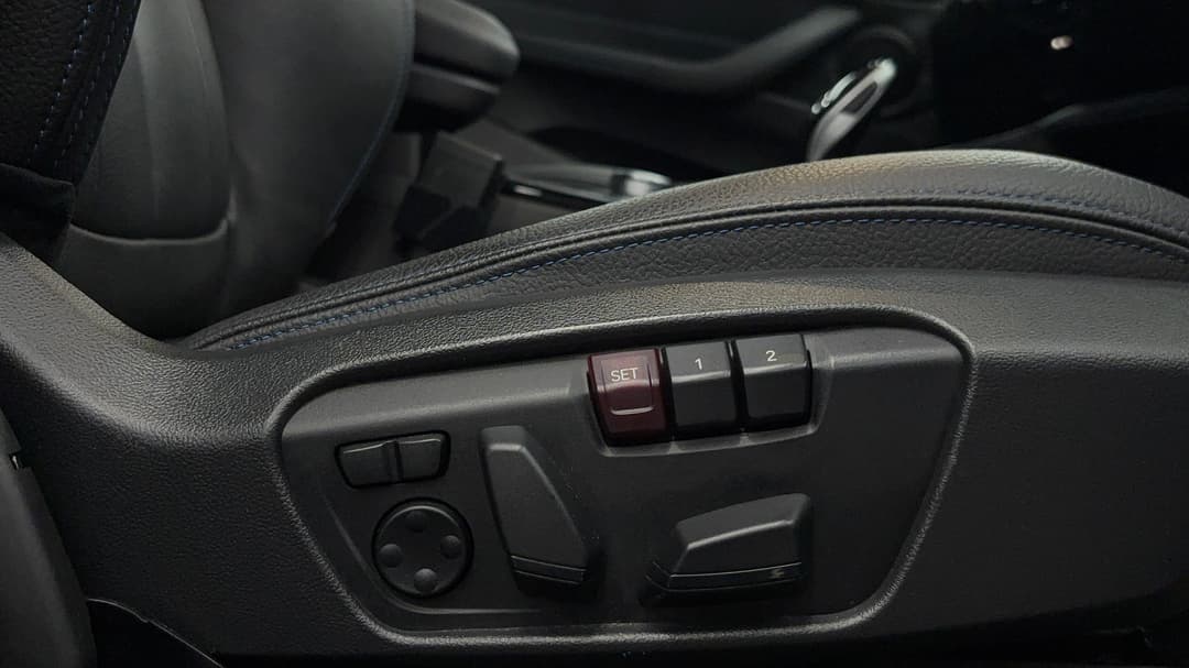 2022 BMW X1 sDrive 20i M Sport, Automatic, 49554 km, Drivers Side Adjustment Panel