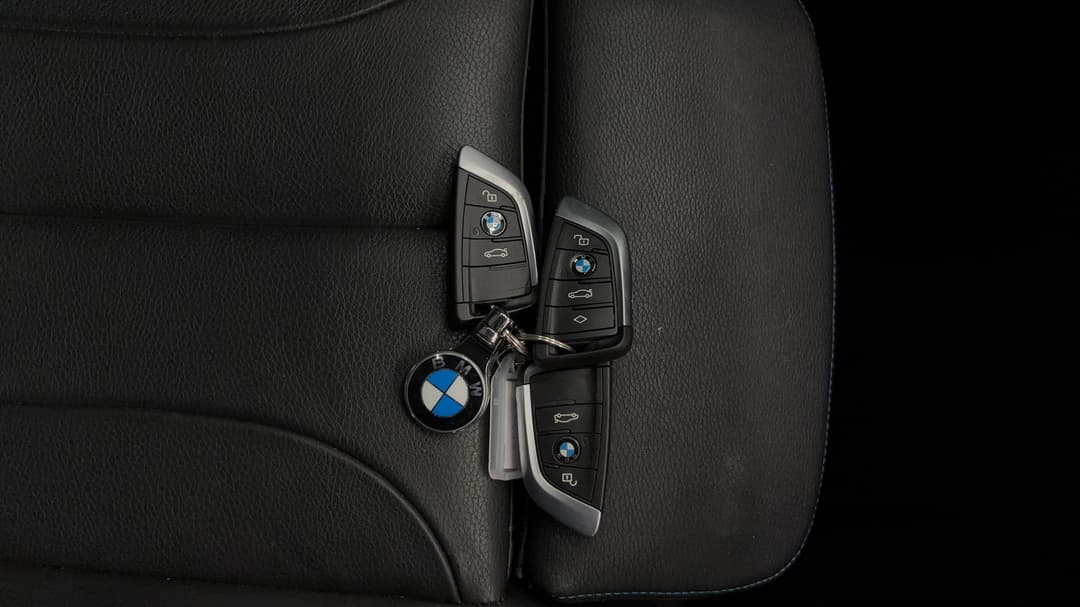 2022 BMW X1 sDrive 20i M Sport, Automatic, 49554 km, Key Close-up